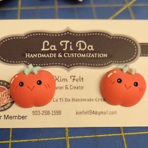 Tomato Smirky Face 1" Stud Earrings
